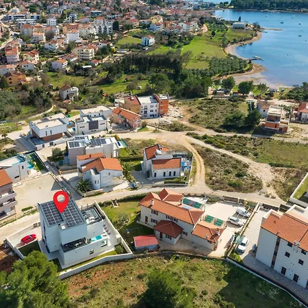 Dom wakacyjny In With Sauna Pula