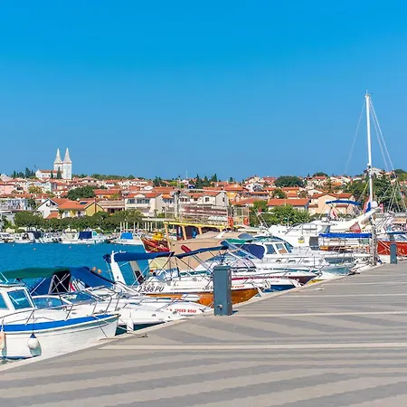 Tatil Evi In With Sauna Pula