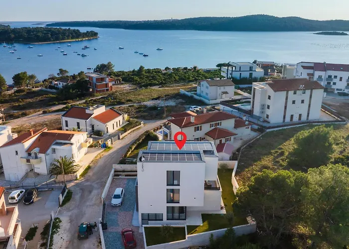 Vikendica In With Sauna *