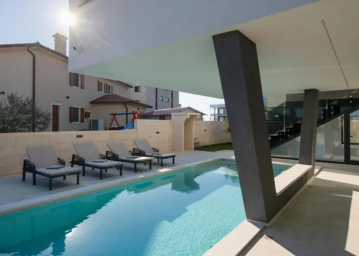 Сasa de vacaciones In With Sauna *