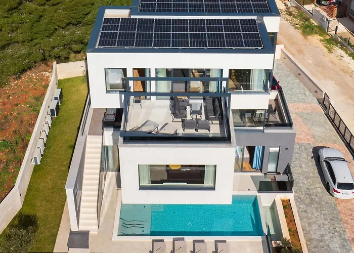 Сasa de vacaciones In With Sauna Pula