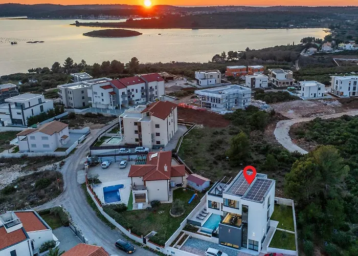 In With Sauna * Pula